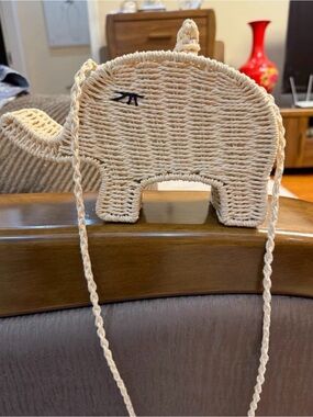 Zara Kids Elephant Straw Crossbody Bag - Natural